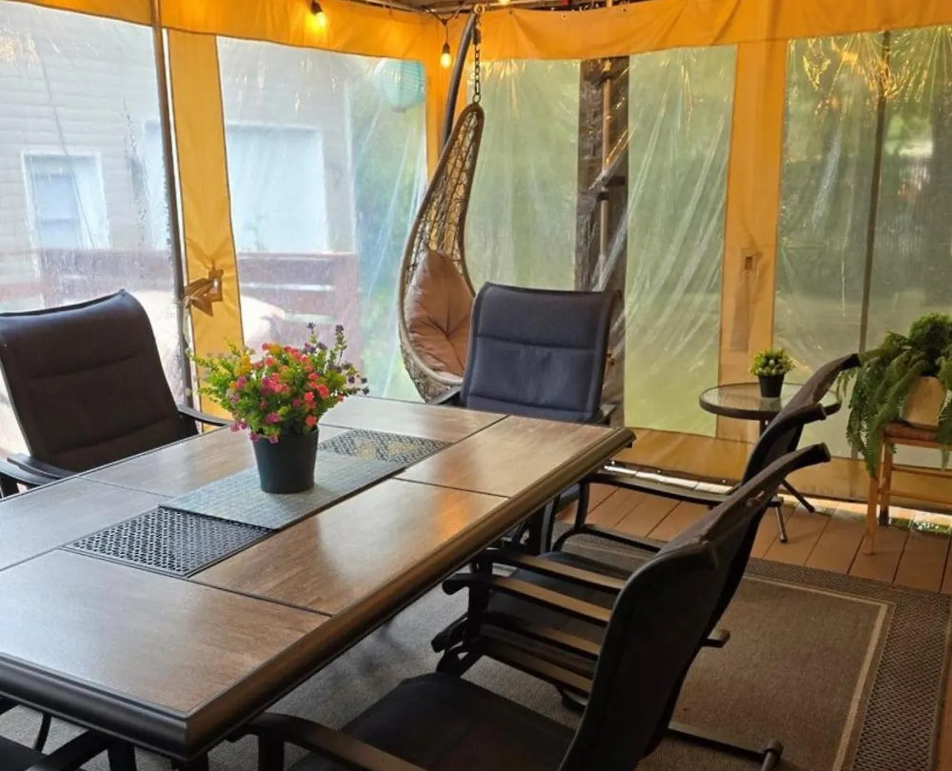 Holiday home Le Cozy Retreat Private Spa Wine & Relaxing Escape Quebec City