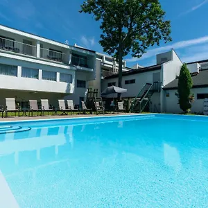 Auberge Quebec Hotel